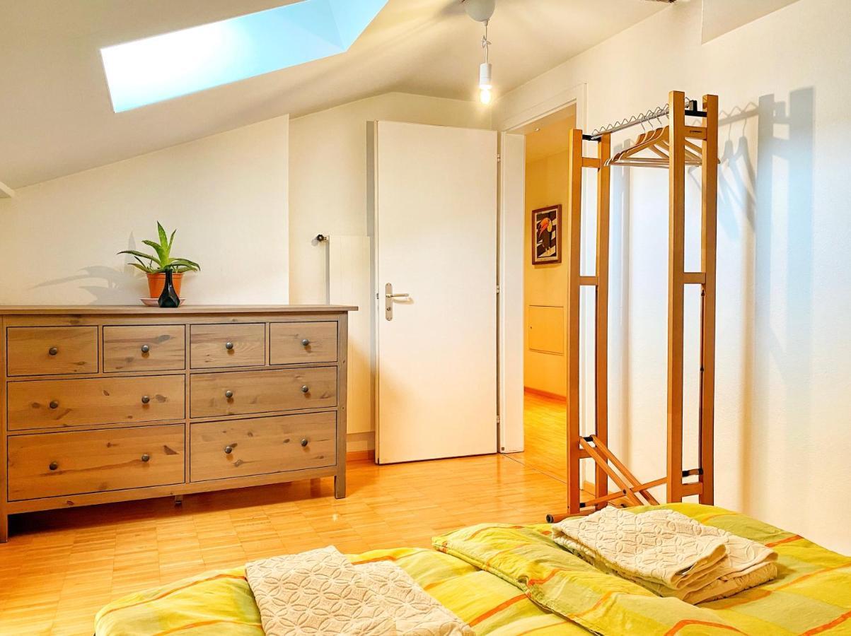 Cozy Apartment By The The Lake Of ลูกาโน ภายนอก รูปภาพ